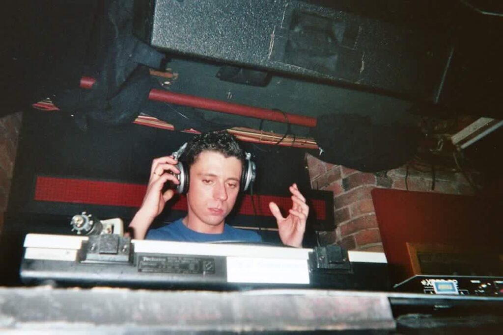 Krysko playing at Sankeys Soap - 2004