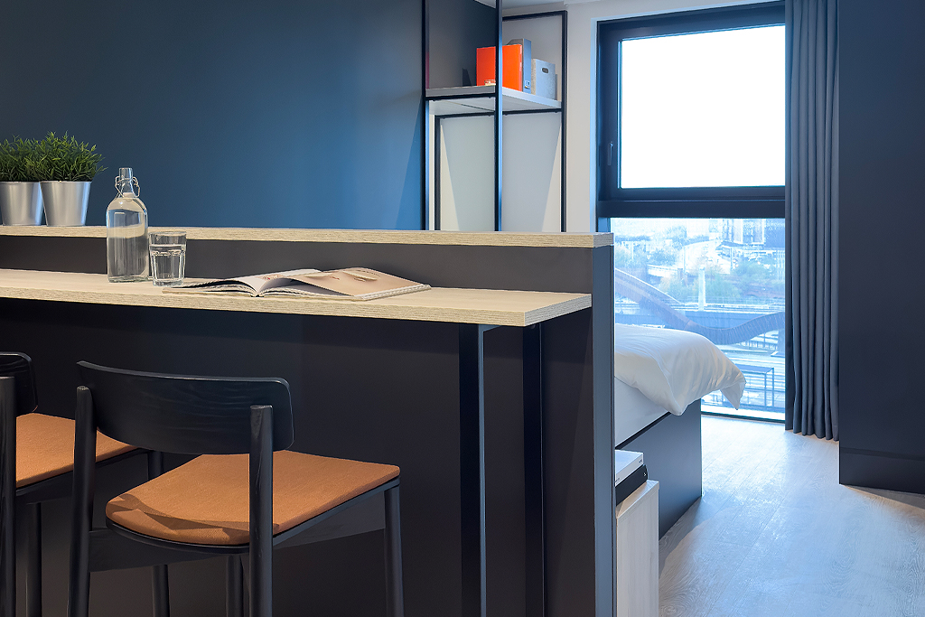 studio apartment kitchen worktop